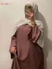Ubranie etniczne moda satyna Sliki Djellaba muzułmańska sukienka Dubai pełna długość rękawa miękka Abaya Dubai Turcja muzułmańska szata WY921 230921