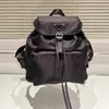 Schwarzer Re-Nylon-Rucksack, Designer-Männer, Sportrucksack, Reisegepäck, Tragetasche, Studenten-Schultasche, Nylon-Jump-Sack-Rucksäcke, Umhängetasche