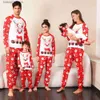 Familie bijpassende outfits 2023 nieuwe winter kerstpyjmas familie bijpassende outfits schattig hertenprint volwassenen kinderen 2-delig pak baby romper kerst familielook T230921