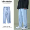 Mäns jeans Nya Autumn Men denim Wide-Ben Pants Korean Style Straight Light Blue Baggy Jeans Elastic Midje Studentbyxor Male Black Grey L230921