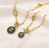 Bracciale con catene di lettere in oro 18 carati Bracciale con gioielli di design Bracciale da donna Bracciale con catena a pendente rotondo di lusso Gioielli da sposa in acciaio inossidabile di moda