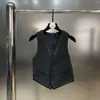 女性のスーツプリトンプ2023秋のコレクションターンダウンカラーダブル胸肉ボタンブレザーコートベスト2ピースセット女性衣装GL791