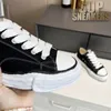 مصمم بالجملة وحيد إذابة حذاء قماش مغسول النمط MMY MMY أحذية غير رسمية Mihara Women Sneakers Lace-Up Yasuhiro Black White Solid Men Sneaker 87