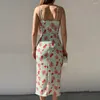 Casual Dresses Women Print Camisole Dress 2023 Summer Beach Style Elegant V-ringad ärmlös knappdekoration Sexig lång