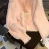 Kadın Sweaters Lucyever Koreli Sahte Mink Fur Hardigan Kadın Tatlı Pembe Çiçek Düğmeleri V Yık Sweaters Kadın Kış Sıcak Peluş Hırka Tops L230921