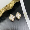 DUPE -varumärke av högsta kvalitet smyckesblomma Natural Shell/Agate Stud Dangle örhängen för kvinnor