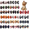 Vêtements pour chiens, vente en gros, nœuds de cheveux de style Halloween avec élastiques en caoutchouc, chiot coloré pour petits accessoires de toilettage