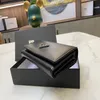 Nova moda titulares de cartão caviar mulher mini carteira designer cor pura couro genuíno textura seixo luxo preto carteira com caixa 269v