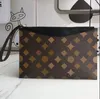 Дизайнерская сумка роскошная кожаная кожаная сцепление кошельки кошельки паллас -бразца кошелек мужчины женщины на молнии iPad мини -сумки монеты