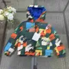 Tasarımcı Bebek Down Ceketler Renkli Poster Baskı Çocuk Kış Giyim Boyutu 120-150 cm Erkek kız için sıcak kapüşonlu ceket Eys20