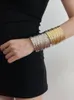 Bracciale Vintage Irregolare Struttura in metallo Braccialetti spalancati Braccialetti per le donne Gioielli esagerati esagerati placcati in oro regolabili