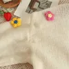 Kvinnors tröjor beskurna Cardigan 3D Flower V-ringning Kawaii Retro Design All-Match Mujer Tröja TIDLING GIRLASH ESTETIK FALL NY ANVÄNDNING ULZZANG L230921