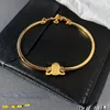 Toparmband voor meisjes Hoogwaardige lichte luxe gouden armband Nieuwe trendy stijl vintage armband