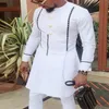 Vêtements ethniques T-shirt de mode musulmane pour hommes Dashiki traditionnel Dubaï Tops à manches longues Imprimer Vêtements africains Thobe Mâle Musulman 252y