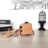 Hinkväska handväska designer kvinnor lyxiga axelväskor elegant mode crossbody klassisk messenger stor kapacitet retro hög kvalitet