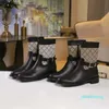 Designer-Stiefel, beliebt, neueste Damenstiefel, flache Stiefel, Leder, Outdoor, Martin, Knöchel, modische Plattform