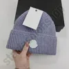 Bonnets de créateurs Lettres de mode Chapeaux décontractés pour hommes et femmes Automne et hiver Chapeaux tricotés de haute qualité 8 couleurs