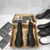 дизайнерские ботинки Martin Boots Черные кожаные ботинки Белые женские мягкие кожаные 8 дырок Сапоги Litchi Knight 6 дырок Весна Весна Английский стиль