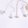 Collane con ciondolo 30 pezzi Occhi alla moda con pendenti di collana di strass Piccola clavicola placcata oro da donna