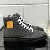 Herren-High-Top-Sneakers, kurze Damenstiefel, Herbst- und Winter-Designer-Freizeitschuhe, Wellengestreifte Gummisohle, besticktes Canvas-Obermaterial, Kalbsleder-Einlegesohle, Sportschuhe