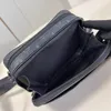 9a NEO Alpha Messenger Sacs Men Sac à main en cuir