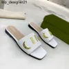 New 23ss Women Slippers Designer Shoes Rubber Flat Sandals Leather Slides Summer Alphabet Slipper Golden Letter Loafers Classic Womens Fashion Shoe