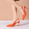 ドレスシューズ2023女性薄いハイヒールウェディングブライダルスリッパレディスリングバックピーチローズオレンジ色の豪華なスライド群れサンダル