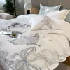 Set di biancheria da letto 100 cotone egiziano Set da sposa di lusso Copripiumino piatto lenzuolo con angoli Federe Ricamo a farfalla 230921