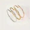 Homens Mulheres Moda Bracelet Designer Jóias de Bangle Goldes de Luxo de Luxo Luxo Love Bracelete Cute para Namorados Day236e