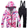 Skipakken Winter Skipak Dames Merken Hoge kwaliteit jas en broek voor warm waterdicht Winddicht snowboarden 230921