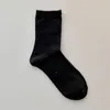 Women Socks Woman Novelty Trendy Autumn Simple Kort andningsbar bomull Mjuk söta tjejer absorberar svett L Ady Crew Color