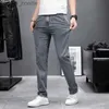 Jeans da uomo 2023 Jeans skinny elasticizzati Moda uomo Casual Slim Fit Denim Pantaloni elastici di marca Pantaloni grigi di marca Uomo di grandi dimensioni 38 40 L230921