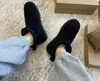 Stivali firmati da donna classici stivali super ugg mini stivali stivali da neve piattaforma pelliccia da donna stivali invernali pelle di pecora stivali invernali stivali uggsly ugg pantofole bagaglio