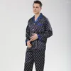 Mäns Sleepwear Dot Print Spring Summer Silk Satin Thin Pijama Hombre Set Male Loose Bekväm pyjama Homme