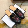 Designer Slippers Leather Loafers Men Women Princetown Lace Velvet Slipper Ladies Casual Mules Metal Buckle Pattern With Dust Bags
