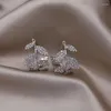 Dingle örhängen Sydkorea mode smycken lyxig grå kristallblad båge elegant kvinnokvällstillbehör
