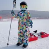 Garnitury narciarskie wodoodporne małe chłopiec snowsuits outdoor górski kombinezon dzieci zimowe dzieciaki alpejskie ubrania dresowe 230920