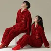Kvinnors sömnkläder julpyjamas för par lyckliga stora röda hjärtknappar män kvinnor vinter långärmad flanell sexig hemkläder