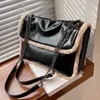 Moda Lambwool Grande Capacidade Tote Designer Bolsas Luxo Faux Fur Couro Patchwork Ombro Crossbody Bolsa Grande Bolsas 2023 220923