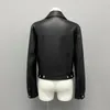 Женская кожаная осенняя тонкая тонкая черная короткая куртка 2023 года, высококачественная корейская версия верхней маленькой дубленки