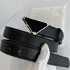 Ceinture de créateur de luxe décontractée femmes en plein air élégant délicat cinturon à la mode unisexe boucle triangle lisse ceintures en cuir noir pour hommes