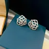 New Style Brand Pure 925 Sterling Silver Earrings Rose Flower Cute Stud أقراط الماس الفاخرة الفاخرة العلامة التجارية Top Lady198n