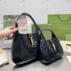 حقيبة مصممة 1961 Jackie Hobo Pack Handbags Crossbody محافظ الإكسسوارات الجذابة وأكياس OneClutch عملية الكتف