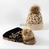 Beanie / Skull Caps Beanie / Skull Caps Leopard Imprimir Mulheres Chapéu Pompom Lady Cap Beanie Outono Inverno Quente Malha Meninas Chapéus Sólidos Hairball Elástico X0922