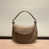 Weave bolsa de ombro designer meia lua carteira de couro genuíno dentro letras de moda underarm pacote fecho de zíper duas peças conjunto mulheres bolsas bolsa