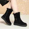 Großer Designer im Freien Winter Schneestiefel Damen Stiefel Fell flauschige Leder-Knospengüter Schwarze Mädchen Sleafers Schuhe mit Wollschuhen Lady Designer Schuh YT-5025