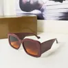 2023 unisex high quality sunglasses beige width plank fullframe black square glasses available with box