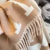 Универсальный шарф из искусственного кашемира с буквами, женские зимние длинные жаккардовые утолщенные двусторонние шарфы-шали