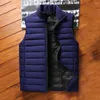 Gilet da uomo Gilet invernale leggero Gilet da uomo resistente all'usura Gilet senza maniche Taglio 3D Cappotto con colletto alla coreana