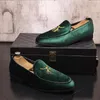 Men Velvet Embroiderd Shoes Black Blue Green Loafers Men Wedding Party Business Dress Shoes 1AA56